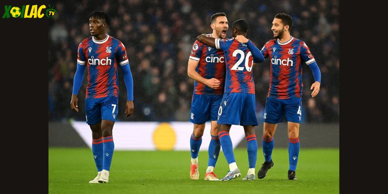Crystal Palace đang gặp khó khăn trong khâu ghi bàn mùa này. Crystal Palace đang gặp khó khăn trong khâu ghi bàn mùa này.